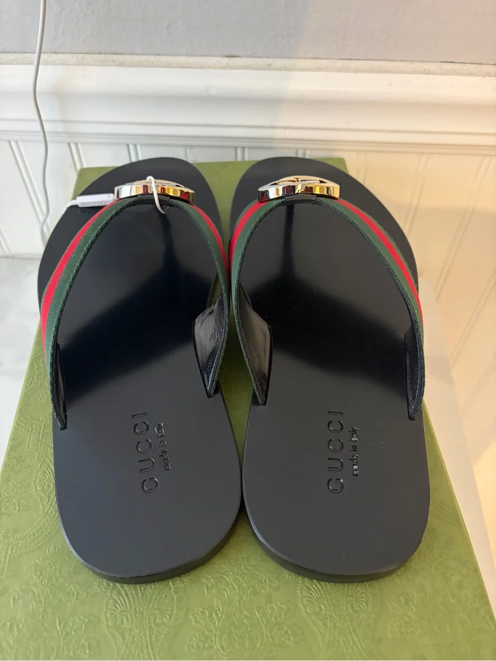 Gucci Black Flip Flops with Green and Red Webbing and Gold Logo
